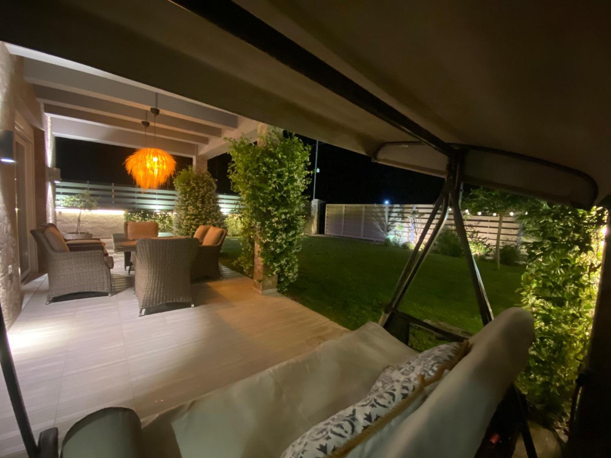 Villa Eli - Luxury Nature Getaway - Strategically Located For Beach Exploration - Onsite Power For Electric Vehicle Fourka Exterior foto